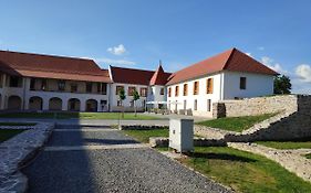 Brigaderos Hotel Brigadir Borsi